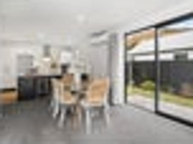 House for sale in Chaslands, Canterbury