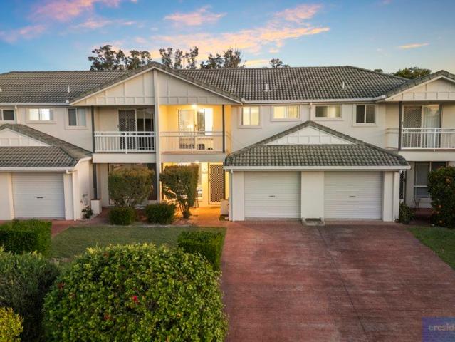 Townhouse for sale in Toombul, Queensland