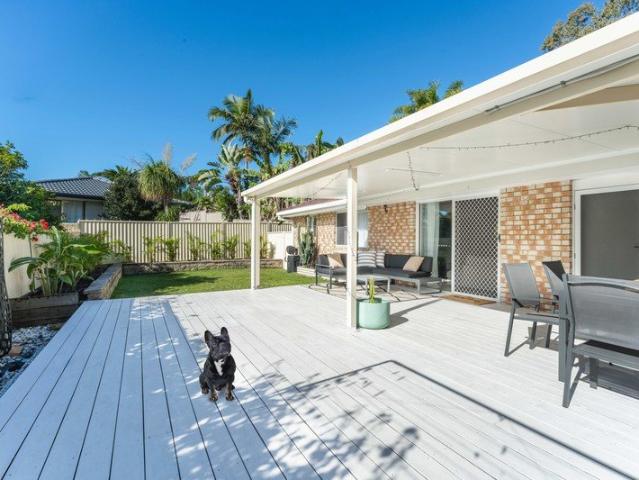 Villa for sale in Fernbrook, Queensland