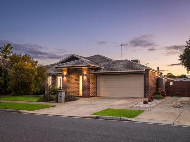 House for sale in Leopold, Victoria