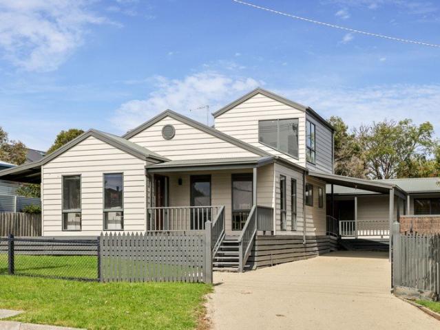 House for sale in Cowes, Bass Coast Shire
