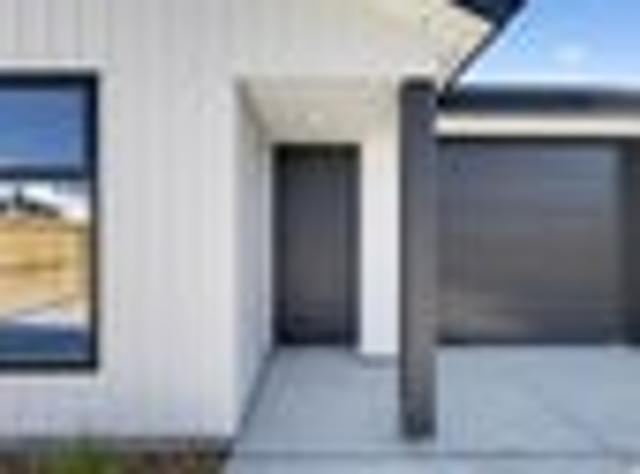 House for sale in Heathcote, Canterbury
