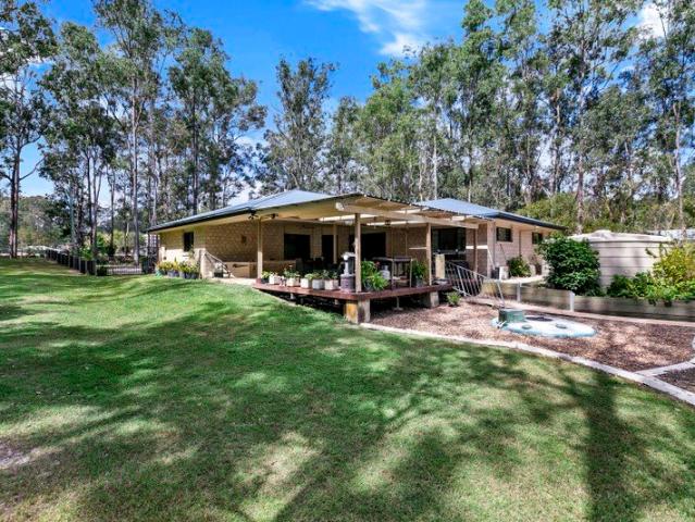 Cottage for sale in Tinana, Queensland
