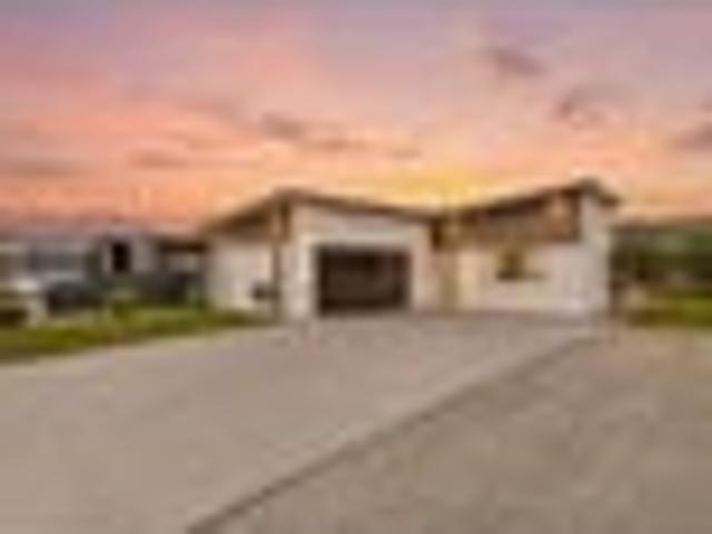 House for sale in Otakou