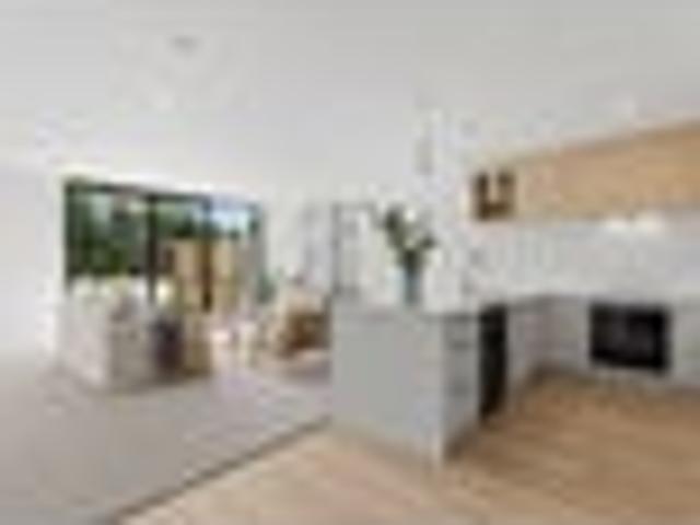 Townhouse for sale in Chaslands, Canterbury