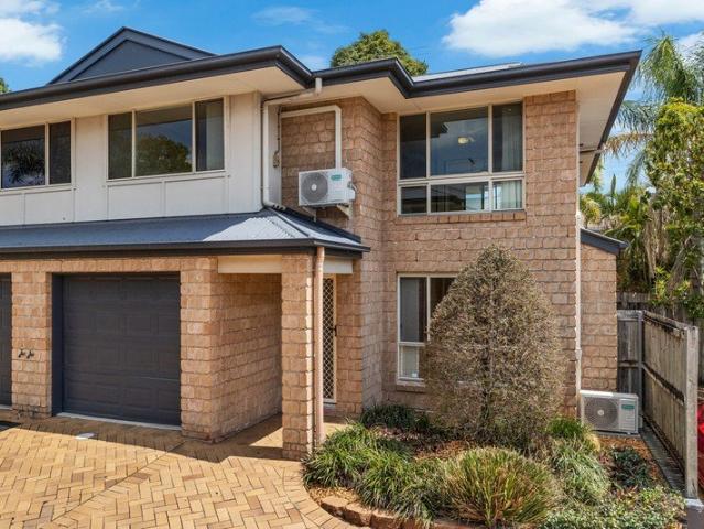 Townhouse for sale in Tanah Merah, Greater Brisbane