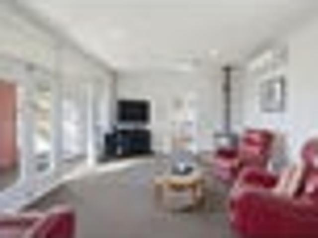 House for sale in Otakou