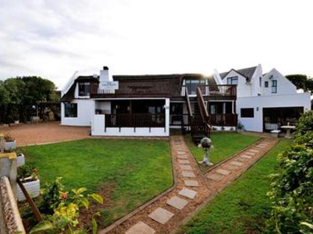 House for sale in Groot Brak Rivier, Western Cape