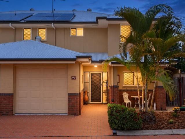 Apartment for sale in Urangan, Hervey Bay