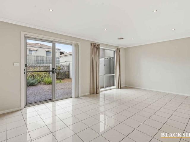 Townhouse for rent in Bruce, Australian Capital Territory