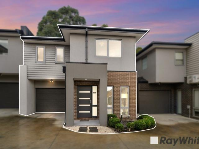 Townhouse for sale in Camerons Creek, Victoria