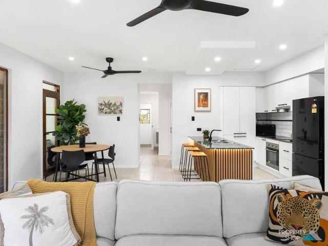 Duplex for sale in Kewarra Beach, Queensland
