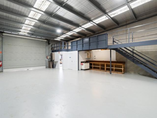 Warehouse for rent in Traralgon East, Victoria