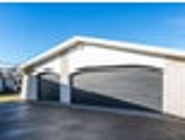 House for sale in Chaslands, Canterbury
