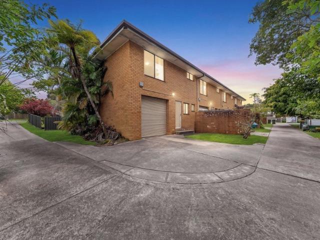 Townhouse for sale in Bayldon, Toormina