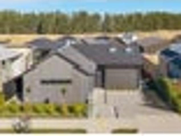 House for sale in Otakou