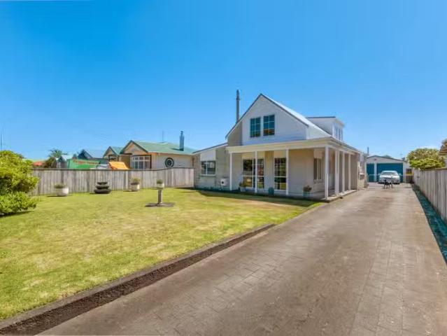 House for sale in Taranaki