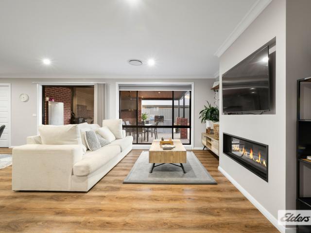 House for sale in Tangambalanga, Victoria