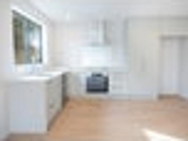Apartment for sale in Kerrytown, Canterbury