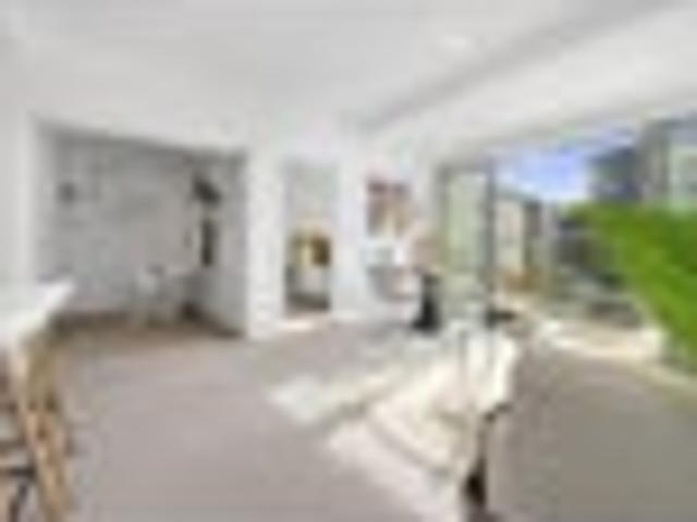 Apartment for sale in Howick