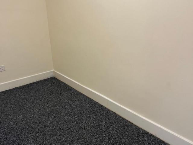 House for rent in West End, Bare