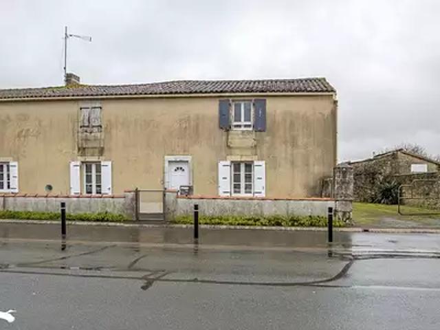 Maison vente à Fontenay-le-Comte, Moreilles