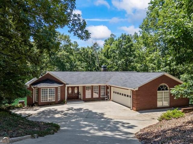 House for sale in Hartwell