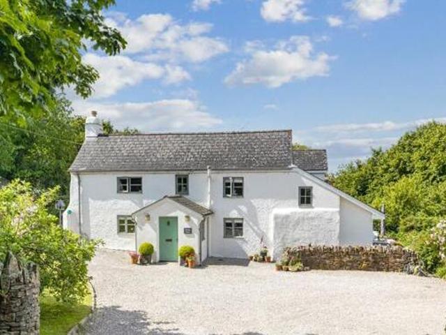 House for sale in Strode, Devon