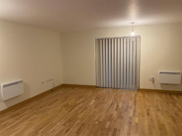 Apartment for rent in Lee Chapel, Basildon