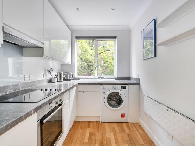Apartment for rent in Tachbrook Estate, Greater London