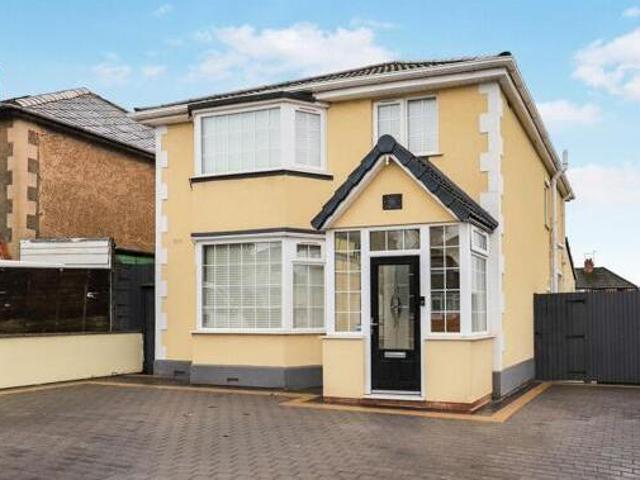 House for sale in Wednesfield, West Midlands