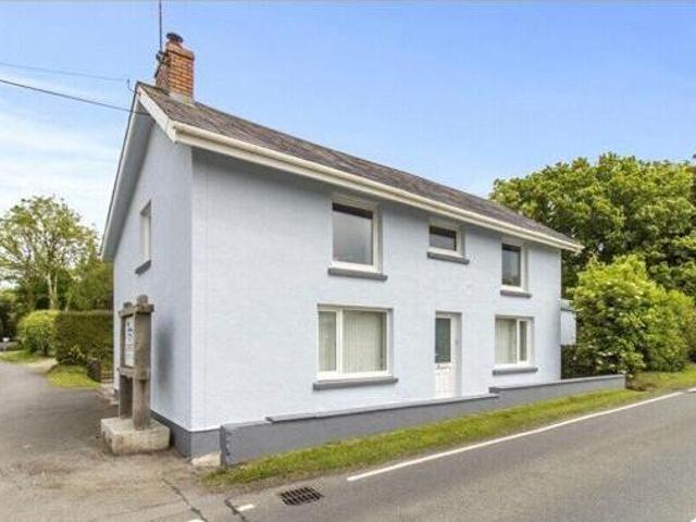 House for sale in Saundersfoot, Pembrokeshire