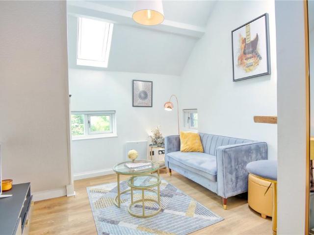 Apartment for rent in Pimlico, Greater London