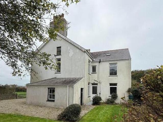House for sale in Pwllheli, Wales