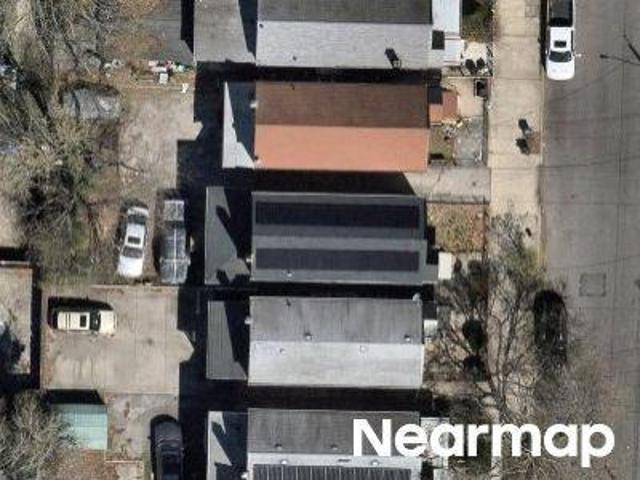 House for sale in The Bronx, Arverne
