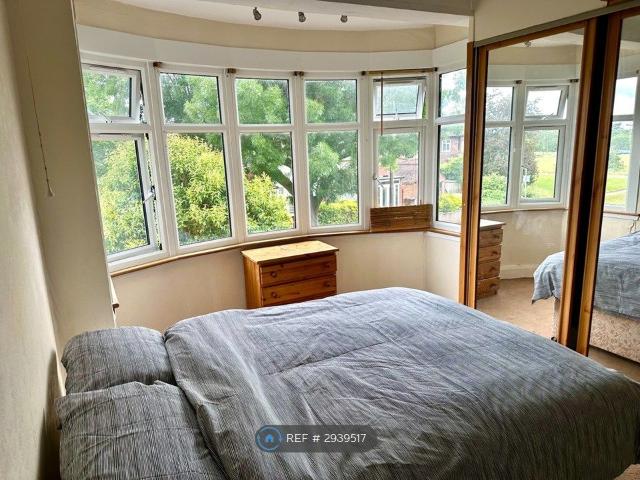 Room for rent in Upper Walthamstow, Greater London