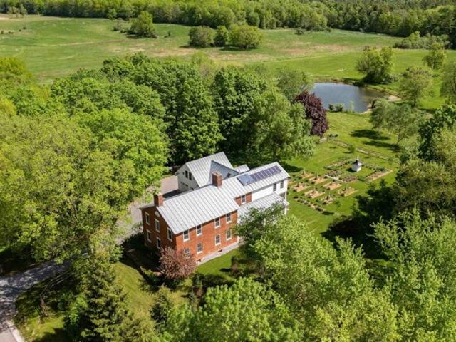 House for sale in Vermont