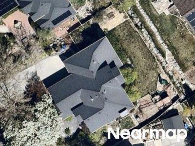 House for sale in Saratoga Springs, Utah