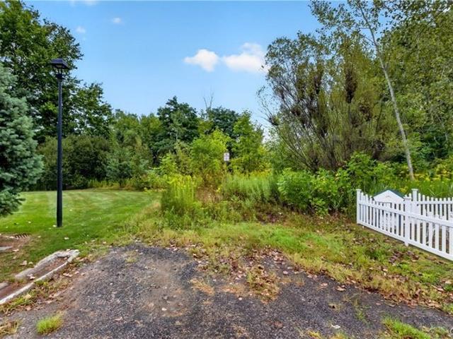 Land for sale in Bayberry, Town of Clay