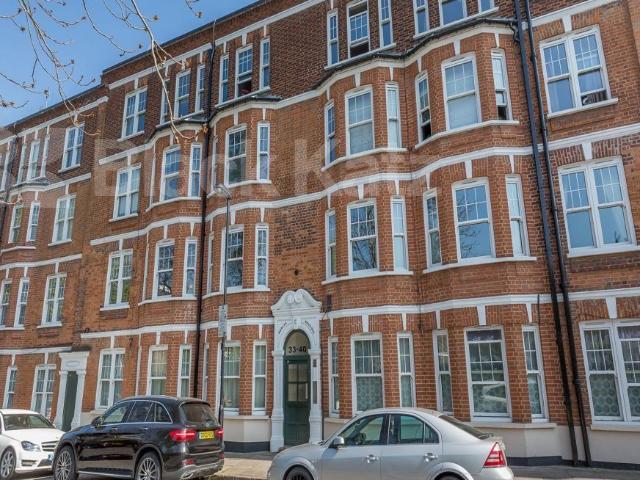 Apartment for rent in Highbury, Greater London
