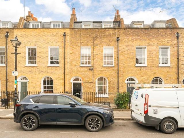 House for rent in London Borough of Tower Hamlets, Greater London