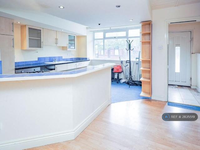 House for rent in Sirhowy, Wales