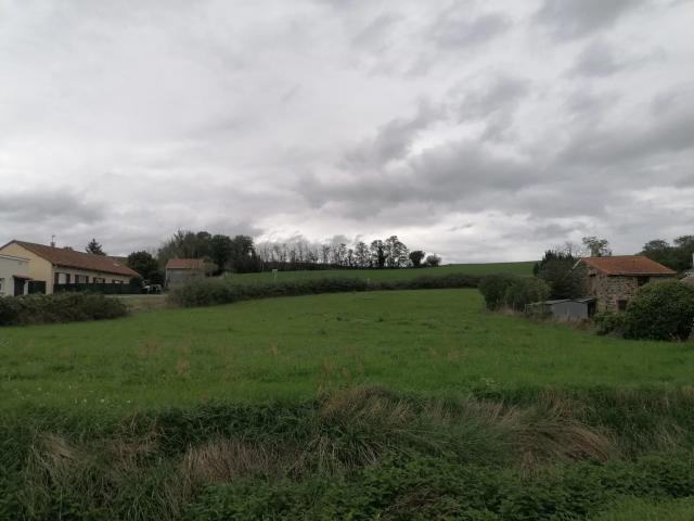 Terrain vente à Issoire, Moriat