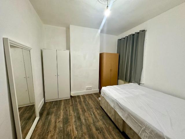 Room for rent in Leyton, Greater London