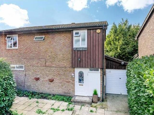 House for sale in London Borough of Hounslow, Feltham