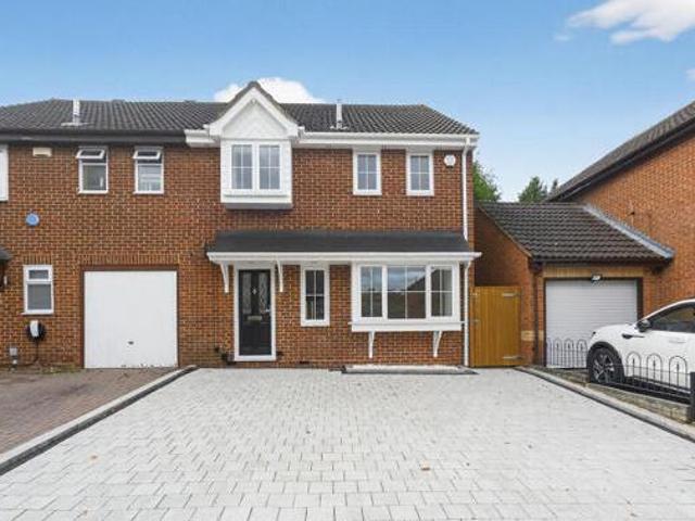 House for sale in Rochester, Kent