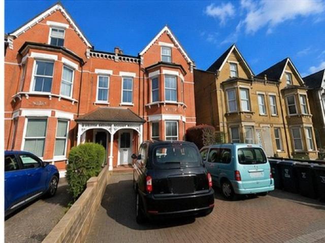 Apartment for rent in London Borough of Croydon, Greater London