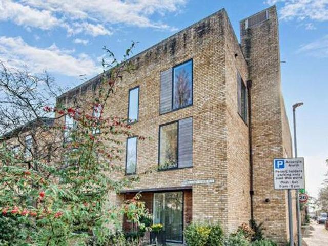 House for sale in Arbury, Cambridgeshire