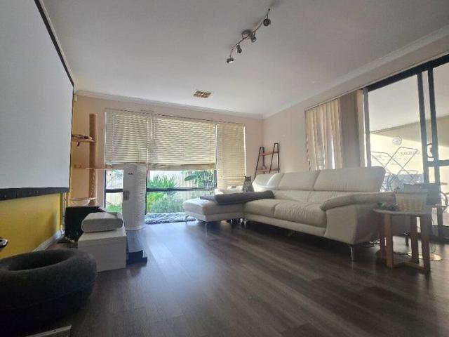 Room for rent in Morley, Western Australia