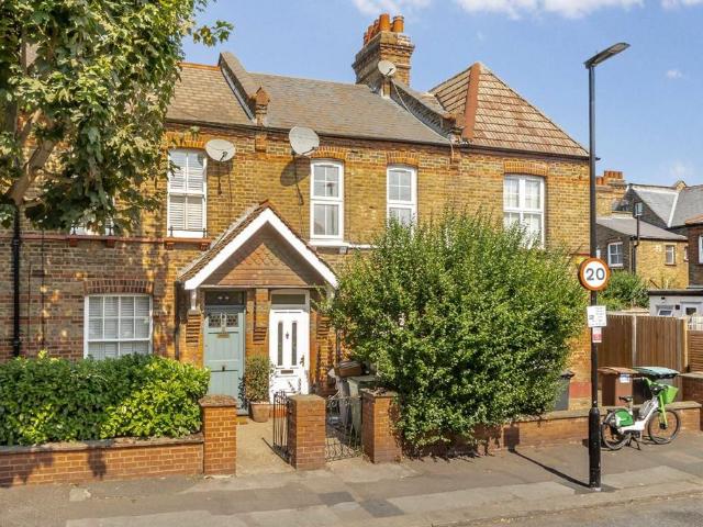 House for rent in Noel Park, Greater London